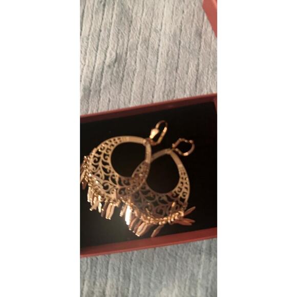 18K Gold Plated Filigree Cut-out Dangling Chandelier Earrings - Picture 3 of 5